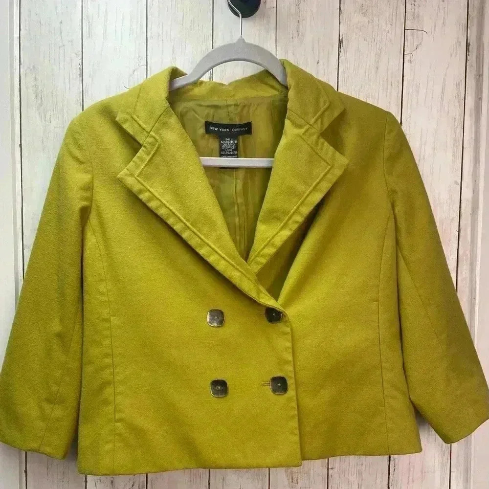 New York & Co  Green 3/4 sleeve blazer size Small work/casual